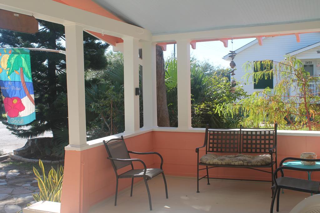 Coronado Palms Coastal Cottage Galveston Eksteriør bilde